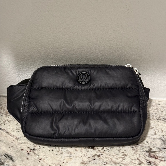 lululemon athletica Everywhere Belt Bag Large 2L Wunder Puff - Picture 7 of 7